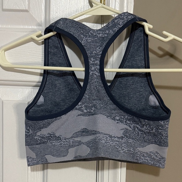 Gymshark Vital Seamless Lace-Up Sports Bra – Small – Grey Camo NWOT - Picture 4 of 4